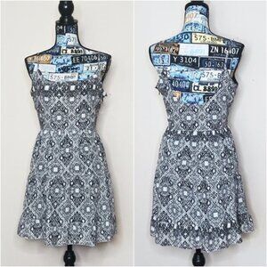 GB GIANNI BINI A-Line Dress Empire Waist Open Back Tiered Ruffle Sundress Sz M